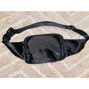 Steve Madden Fanny Pack